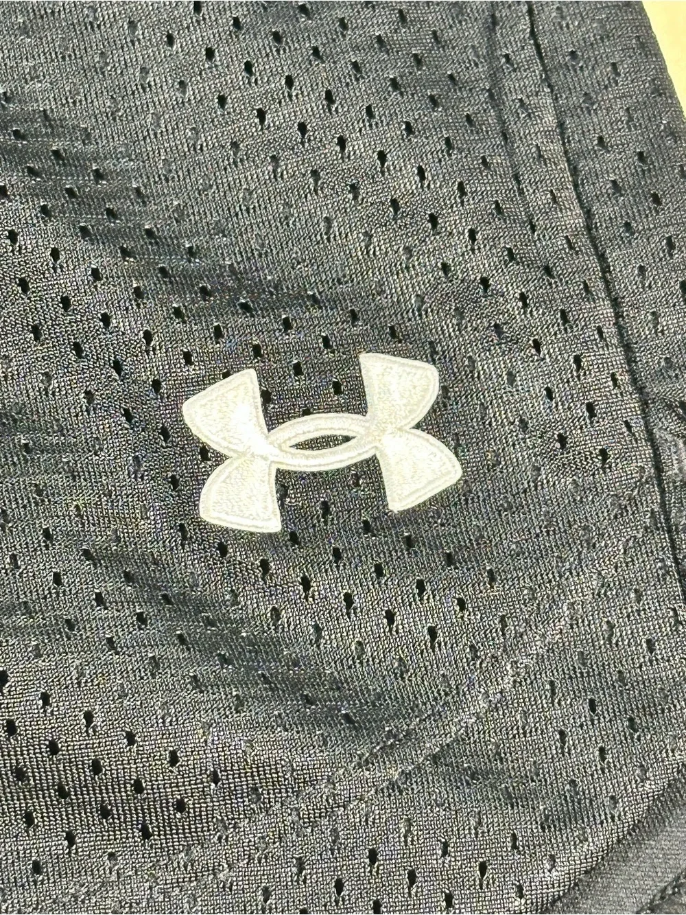 Under Armour Women's Black Mesh Athletic Shorts with Logo Large